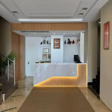 Hotel New Heaven